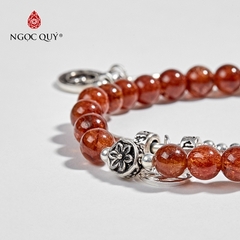 Vòng tay phong thủy đá thạch anh tóc đỏ phối charm bạc hạt 6mm