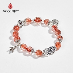 Vòng tay phong thủy đá thạch anh tóc đỏ đốt trúc phối charm treo hạt 8mm