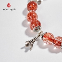 Vòng tay phong thủy đá thạch anh tóc đỏ đốt trúc phối charm treo hạt 8mm