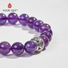 Vòng tay phong thủy đá thạch anh tím phối charm bạc hạt 8mm