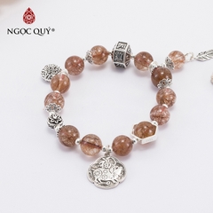 Vòng tay phong thủy đá thạch anh tóc đỏ phối charm heo hạt 10mm