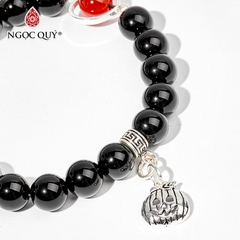 Vòng tay phong thủy đá obsidian phối charm halloween hạt 8mm