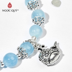 Vòng tay phong thủy đá aquamarine phối charm hải sản hạt 8mm