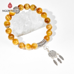 Vòng tay phong thủy đá mắt hổ vàng tâm phối charm dream catcher hạt 8mm