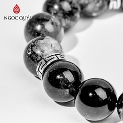 Vòng tay phong thủy đá thạch anh tóc đen phối charm cầu hạt 14mm