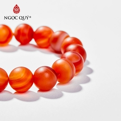 Vòng tay phong thủy đá mã não đỏ nhám charm phật bạc hạt 10mm
