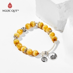 Vòng tay phong thủy đá mắt hổ vàng tâm phối charm hoa sen hạt 8mm