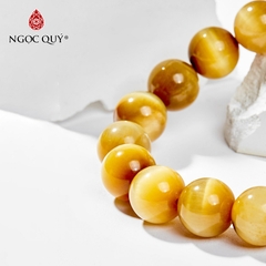 Vòng tay phong thủy đá mắt hổ vàng tâm phối charm tỳ hưu vàng 24k hạt 12mm