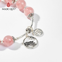 Vòng tay phong thủy đá thạch anh hồng phối charm đèn lồng hạt 10mm