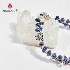 Vòng chuỗi hạt phong thủy 2 line đá sapphire charm may mắn hạt 5mm hợp mệnh thủy mộc