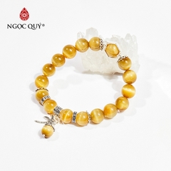 Vòng tay phong thủy đá mắt hổ vàng tâm phối charm cây