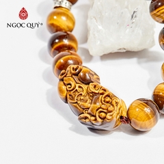 Vòng tay phong thủy đá mắt hổ vàng nâu phối charm tỳ hưu