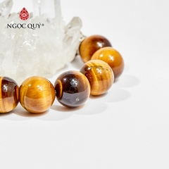 Vòng tay phong thủy đá mắt hổ vàng nâu phối charm tỳ hưu