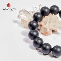 Vòng tay phong thủy đá obsidian phối charm lục tự