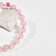 Vòng tay phong thủy đá thạch anh hồng phối charm cát tường