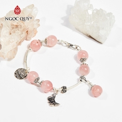 Vòng tay phong thủy đá thạch anh hồng phối charm sen bạc