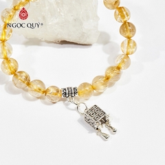 Vòng tay phong thủy đá thạch anh tóc vàng phối charm lồng đèn