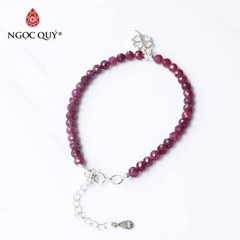 Vòng bạc đá ruby facet