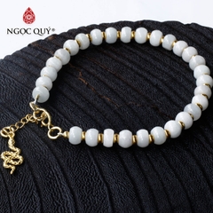 Vòng cẩm thạch phỉ thúy phối charm bạc mạ vàng