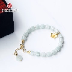 Vòng cẩm thạch phỉ thúy phối charm bạc mạ vàng