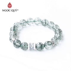 Vòng thạch anh tóc xanh phối charm lục tự bạc