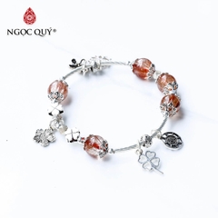Vòng thạch anh tóc đỏ phối charm bạc