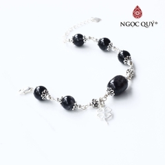 Vòng tay lu thống đá thạch anh tóc phối charm bạc cỏ 4 lá