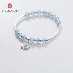Vòng tay đá Aquamarine tự nhiên phối charm - Mẫu VC0305 - Ngọc Quý