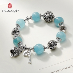 Vòng tay đá Aquamarine tự nhiên phối charm - Mẫu VC0308 - Ngọc Quý