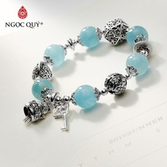 Vòng tay đá Aquamarine tự nhiên phối charm - Mẫu VC0308 - Ngọc Quý