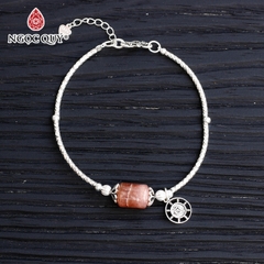 Vòng tay đá Đào hoa tự nhiên phối charm - Mẫu VC0322 - Ngọc Quý