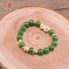 Vòng tay đá Ngọc bích tự nhiên phối charm - Mẫu VC0368 - Ngọc Quý