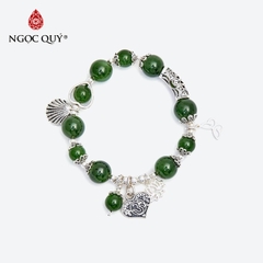 Vòng tay đá Ngọc bích tự nhiên phối charm - Mẫu VC0374 - Ngọc Quý
