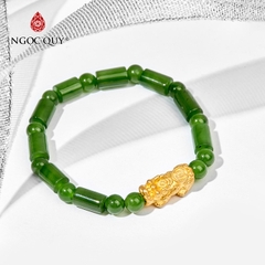 Vòng tay đá Ngọc bích tự nhiên phối charm - Mẫu VC0379 - Ngọc Quý