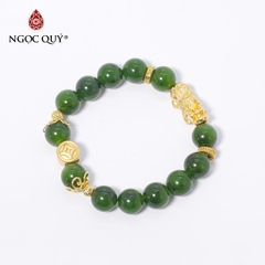 Vòng tay đá Ngọc bích tự nhiên phối charm - Mẫu VC0386 - Ngọc Quý