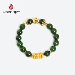 Vòng tay đá Ngọc bích tự nhiên phối charm - Mẫu VC0389 - Ngọc Quý