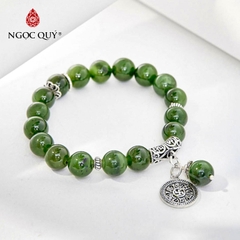 Vòng tay đá Ngọc bích tự nhiên phối charm - Mẫu VC0391 - Ngọc Quý
