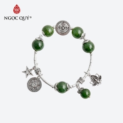 Vòng tay đá Ngọc bích tự nhiên phối charm - Mẫu VC0394 - Ngọc Quý