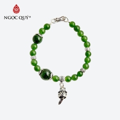 Vòng tay đá Ngọc bích tự nhiên phối charm - Mẫu VC0395 - Ngọc Quý