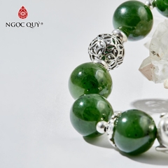 Vòng tay đá Ngọc bích tự nhiên phối charm - Mẫu VC0396 - Ngọc Quý