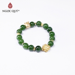 Vòng tay đá Ngọc bích tự nhiên phối charm - Mẫu VC0405 - Ngọc Quý