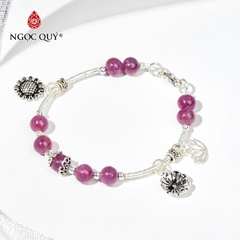 Vòng tay đá Ruby tự nhiên phối charm - Mẫu VC0414 - Ngọc Quý