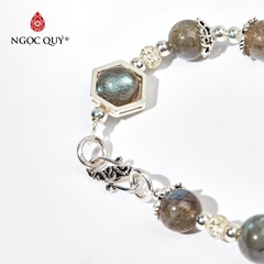 Vòng tay đá Xà cừ tự nhiên phối charm - Mẫu VC0457 - Ngọc Quý