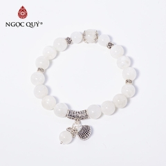 Vòng tay đá Xà cừ tự nhiên phối charm - Mẫu VC0459 - Ngọc Quý