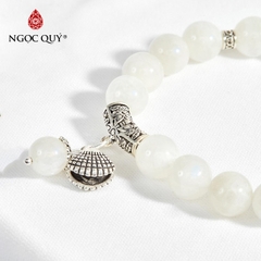 Vòng tay đá Xà cừ tự nhiên phối charm - Mẫu VC0459 - Ngọc Quý