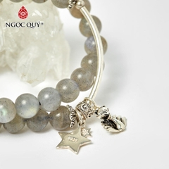 Vòng tay đá Xà cừ tự nhiên phối charm - Mẫu VC0464 - Ngọc Quý