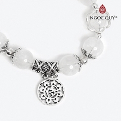 Vòng tay đá Thạch anh tự nhiên phối charm - Mẫu VC0505 - Ngọc Quý