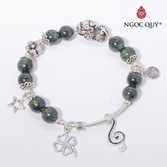 Vòng tay đá Thạch anh tự nhiên phối charm - Mẫu VC0618 - Ngọc Quý