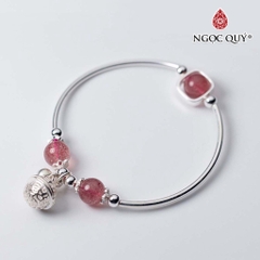 Vòng tay đá Thạch anh tự nhiên phối charm - Mẫu VC0776 - Ngọc Quý