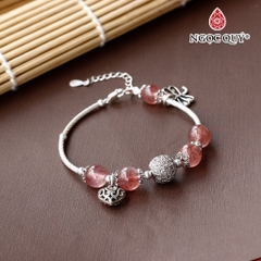 Vòng tay đá Thạch anh tự nhiên phối charm - Mẫu VC0798 - Ngọc Quý